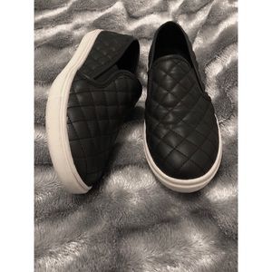 Steve Madden slip-on sneakers